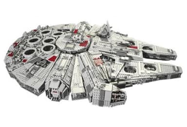 Ultimate Collector's Millennium Falcon